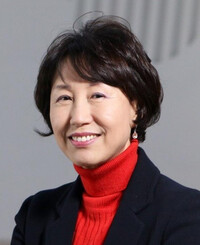 황금숙 국립장애인도서관장.
